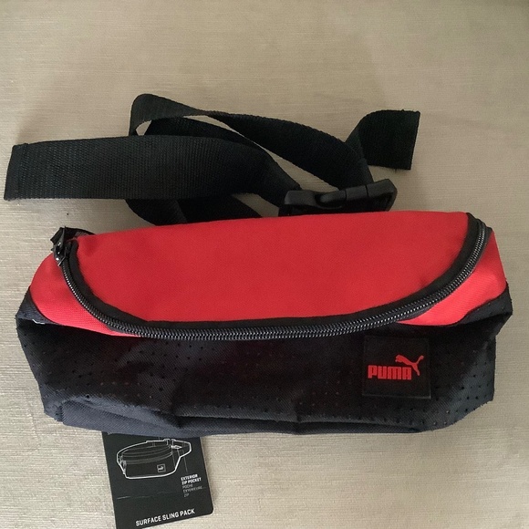 Puma Surface Sling Pack NWT - Picture 1 of 5
